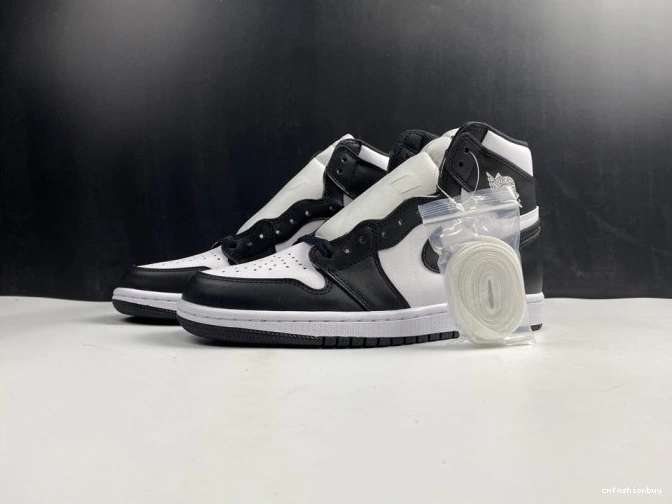 White Retro (2014) Black Air Jordan 1 555088-010 0729